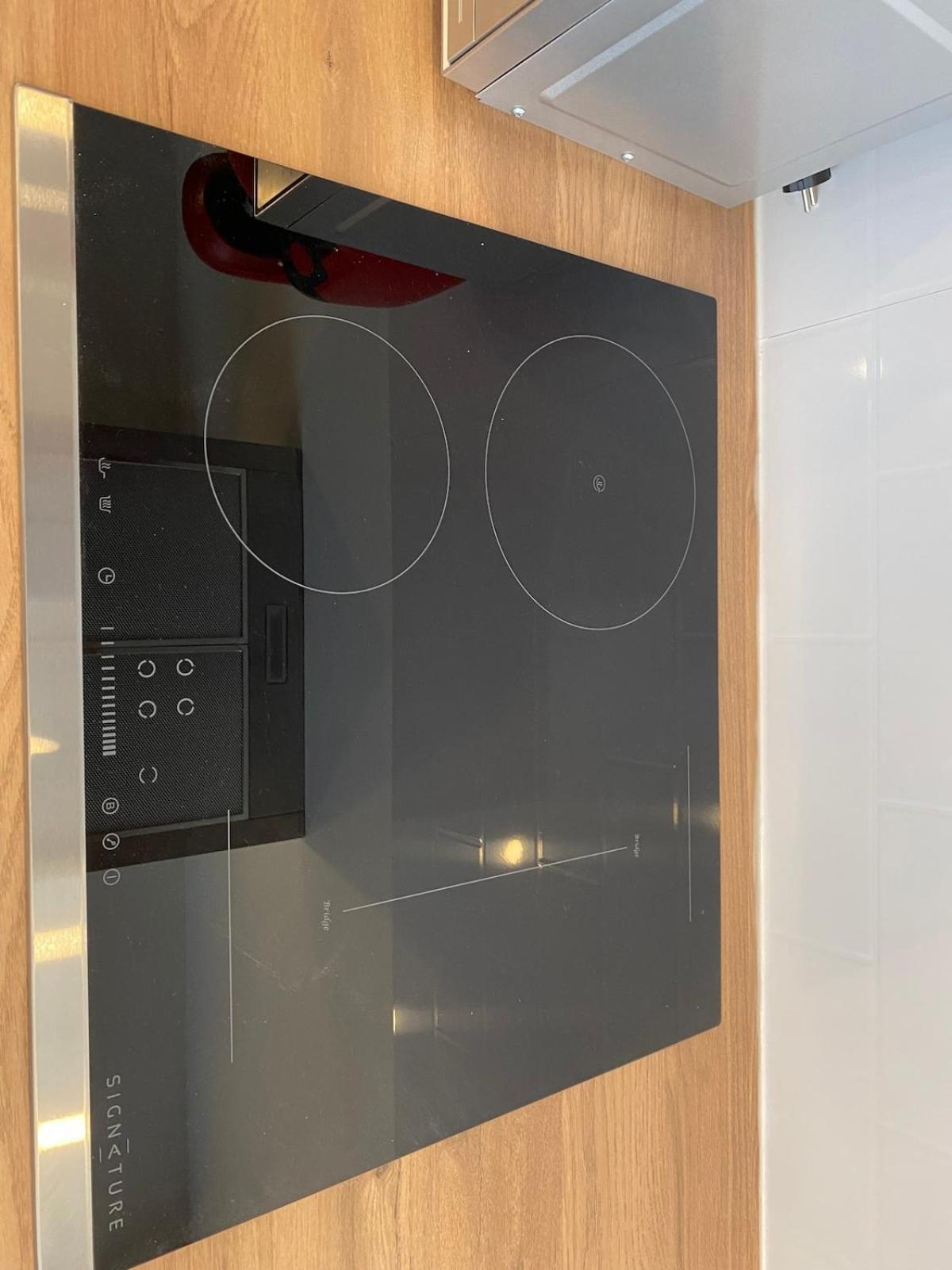 Superbe Appartement Climatise Avec Patio Montpellier Kültér fotó